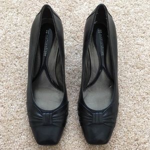 💕2xHP💕 Like new! Naturalizer leather heels